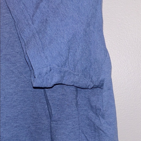 Old Navy Classic Navy Blue Tee - Picture 5 of 6